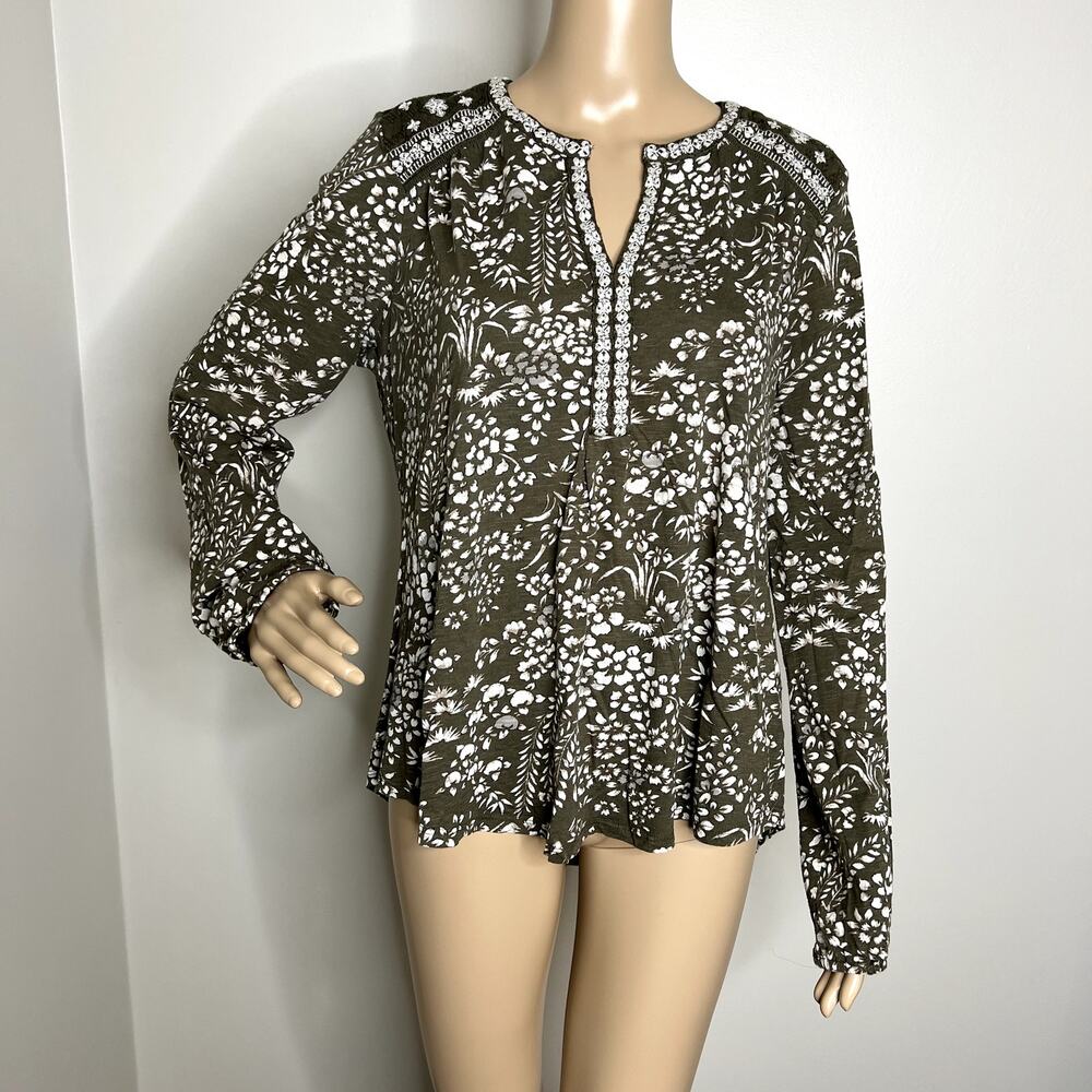 Lucky Brand Green Floral Embroidered Long Sleeve Top